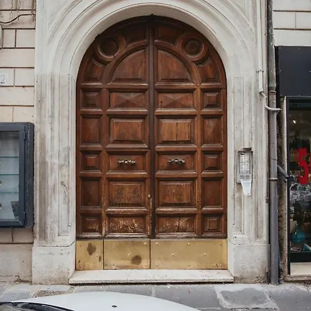 Rhome Business Collection Trevi